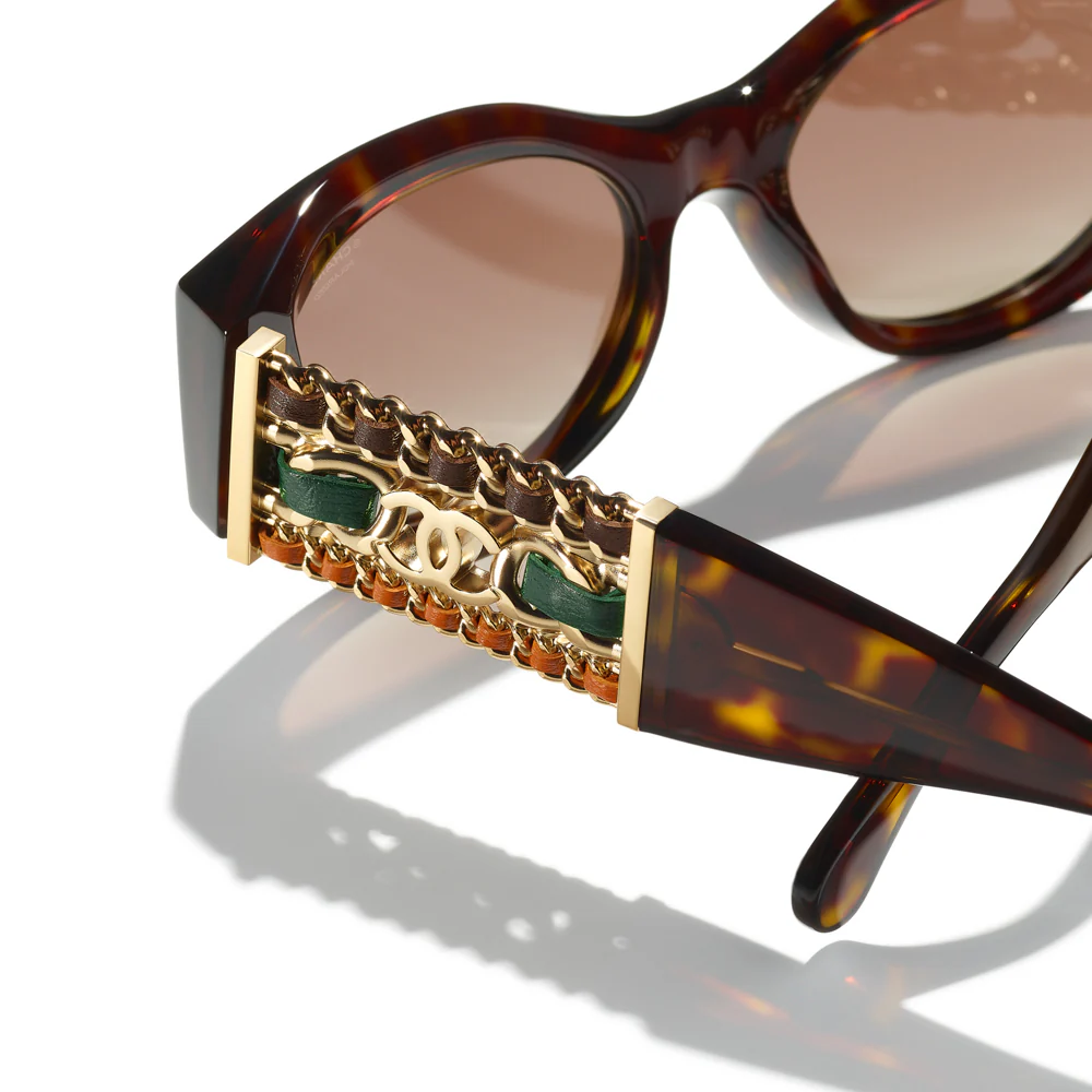 CHANEL 5536Q - Image 20