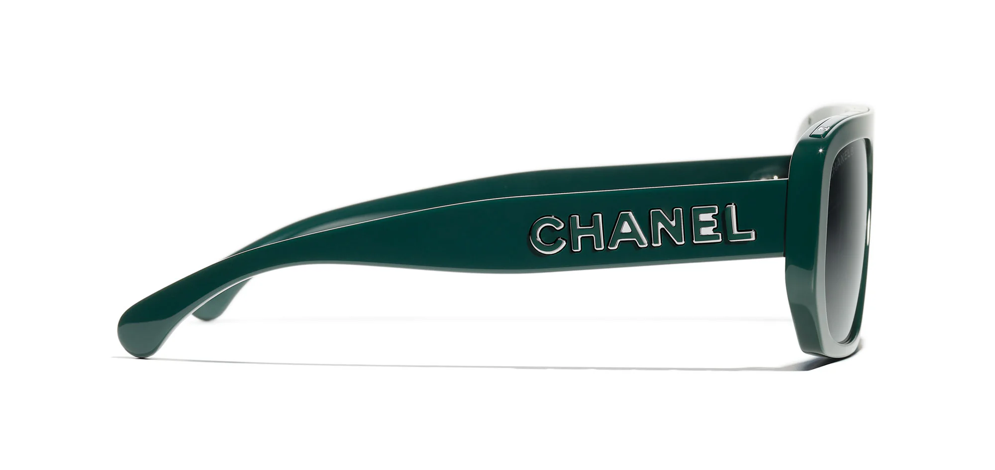 CHANEL 5556U - Image 11