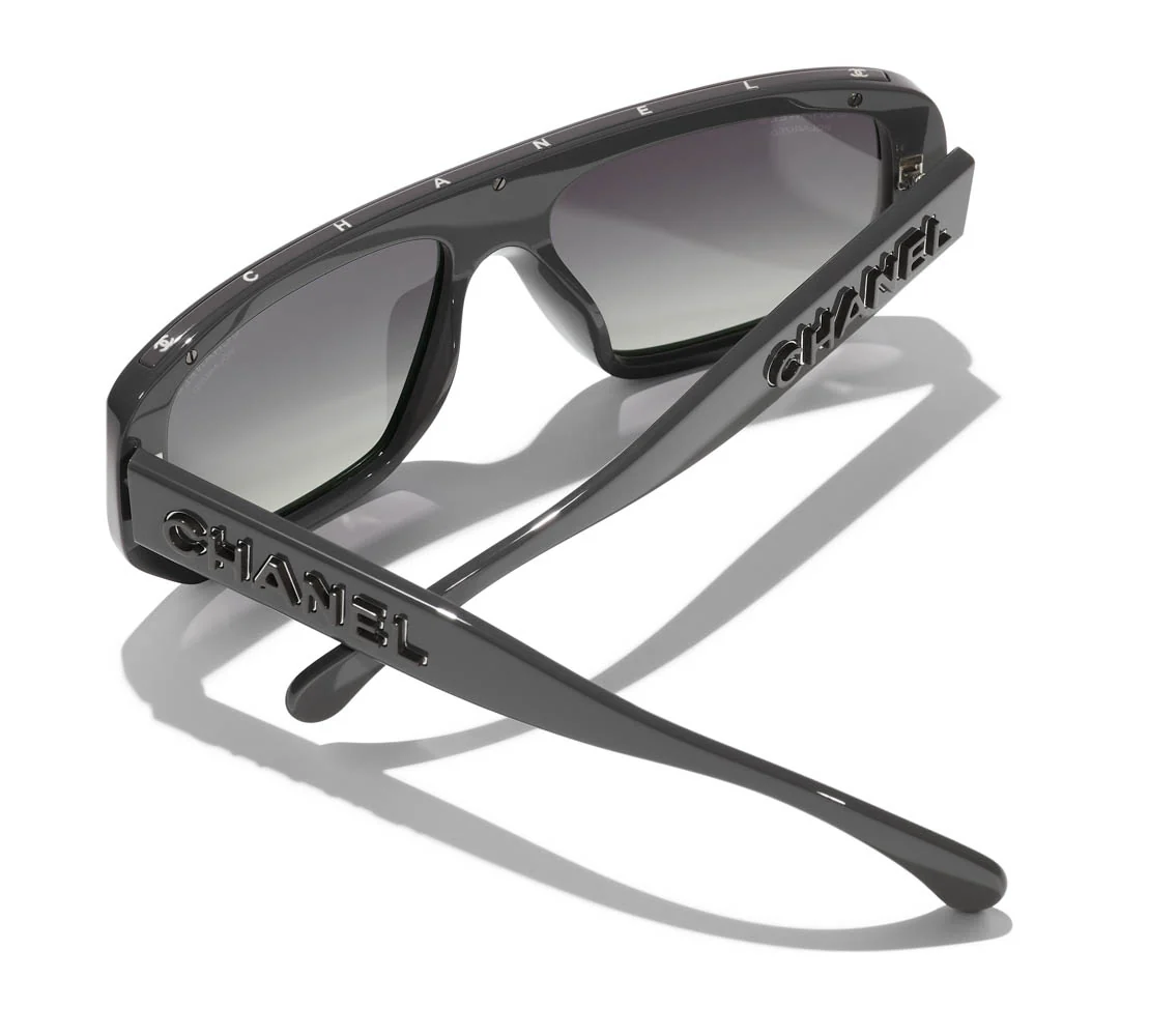 CHANEL 5556U - Image 16