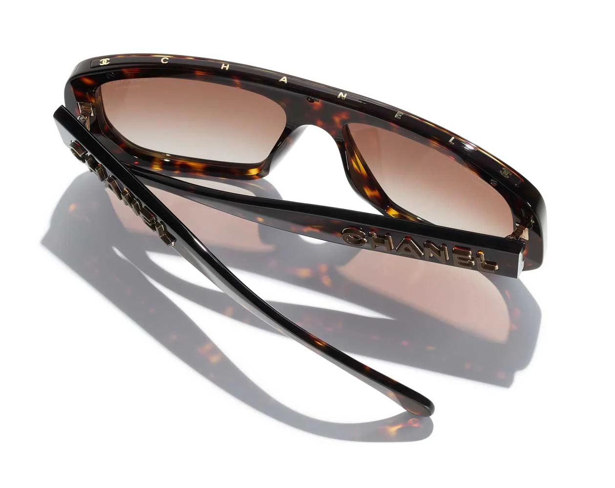 CHANEL 5556U - Image 8