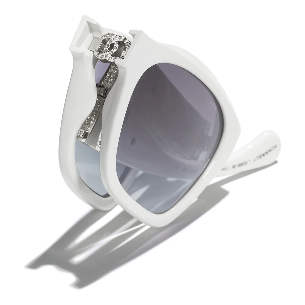 CHANEL 6055B - Image 20