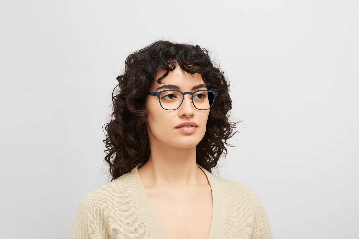 Mykita Idris - Image 10
